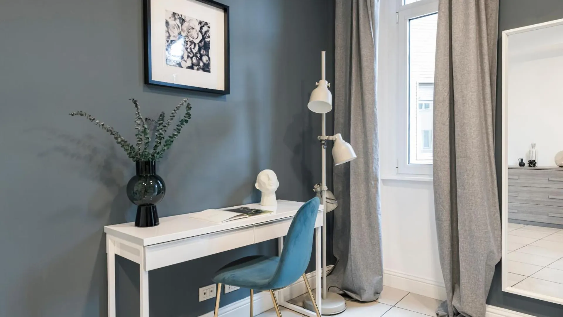 Lejlighed Easylife - Elegante E Rifinito Appartamento Vista Duomo In Piazza San Babila Milano Italien