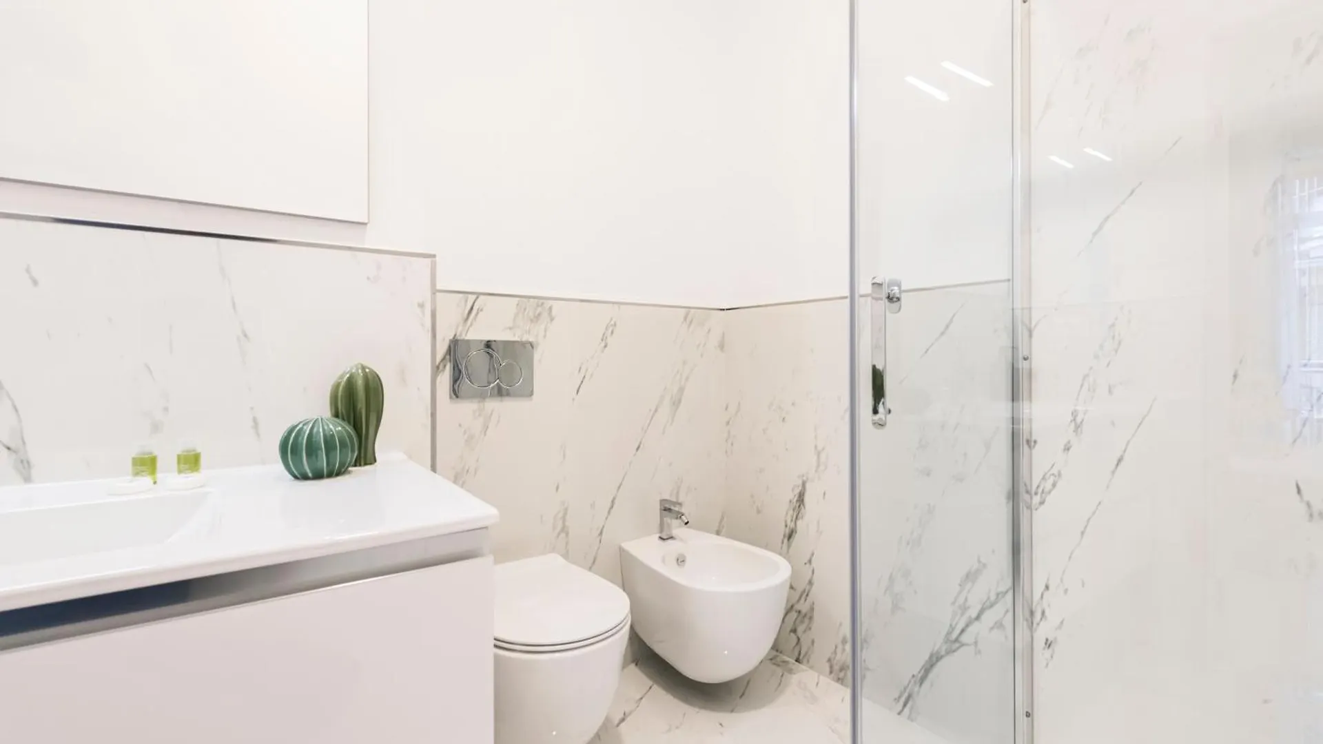 Lejlighed Easylife - Elegante E Rifinito Appartamento Vista Duomo In Piazza San Babila Milano